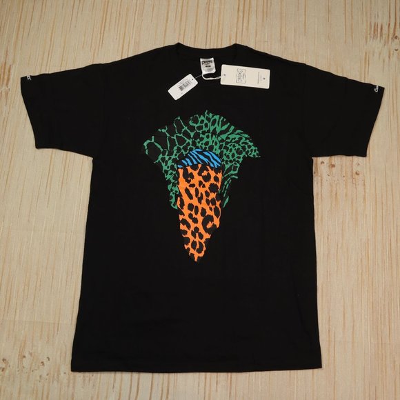 Crooks & castles t-shirt Medium size black color / bandana graphic tee - Picture 1 of 5